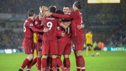  曼城女足创历史，首夺英超联赛冠军  